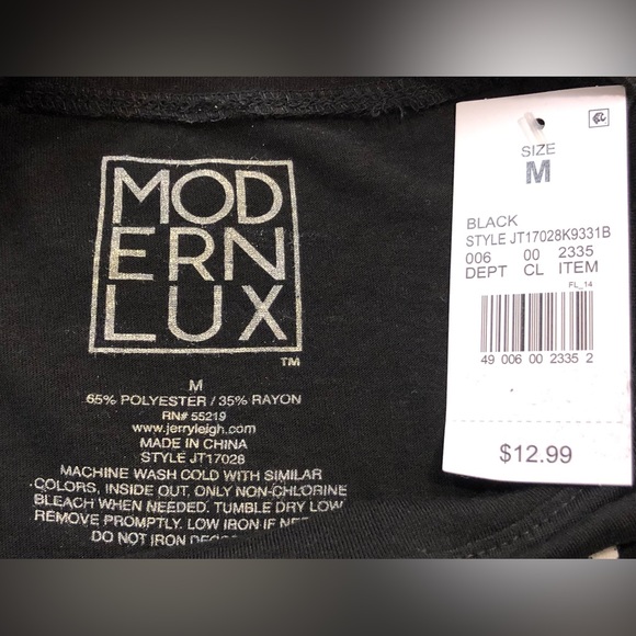 NWT Modern Lux Graphic Tee - Picture 3 of 4
